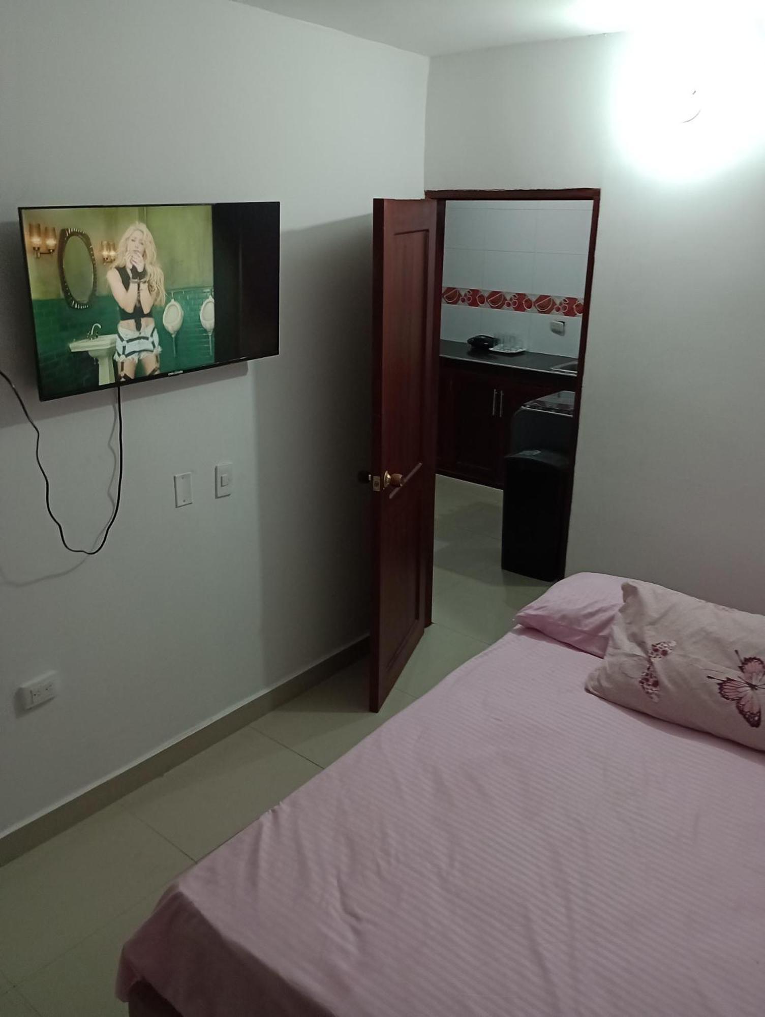 Apartamento 3 Alcobas Full Aire Para Diez Personas *